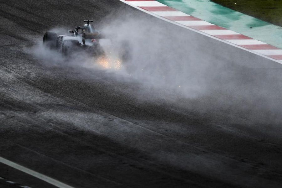 Hamilton quickest in USGP practice